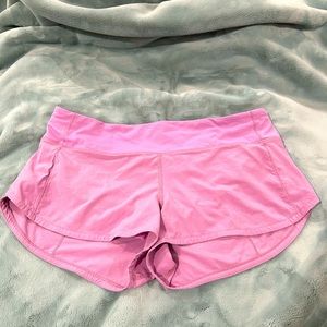 Lululemon speed up shorts 2.5 in.